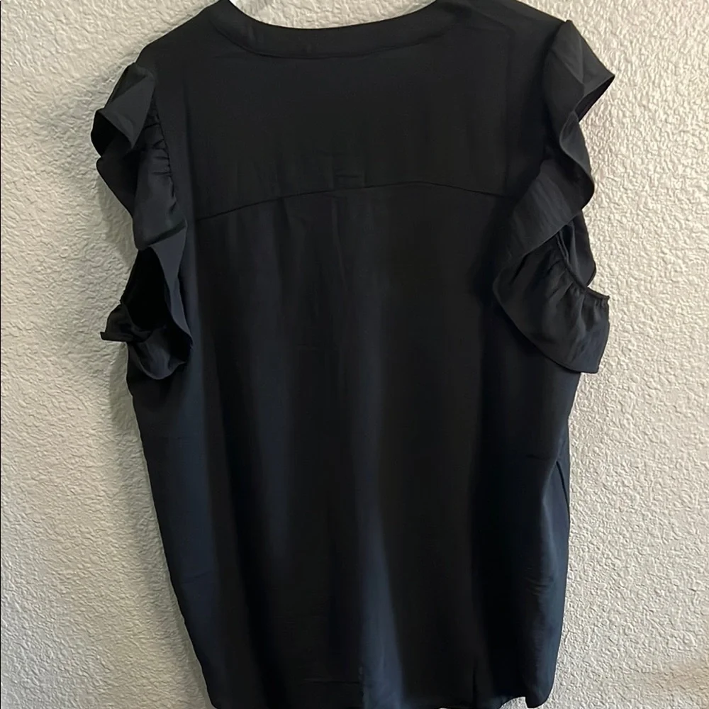 Zenana Elegant Black Ruffle Sleeve Top size 2X New - Picture 6 of 6